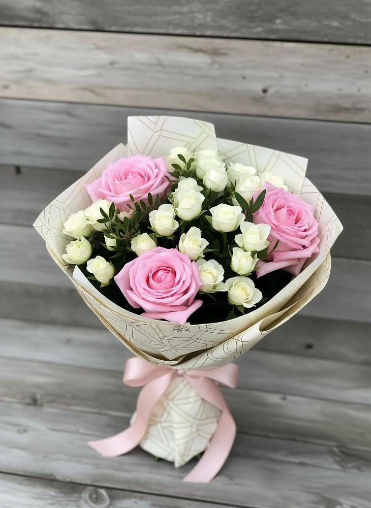 Букет цветов из: Розы в Южном Краснодарского края