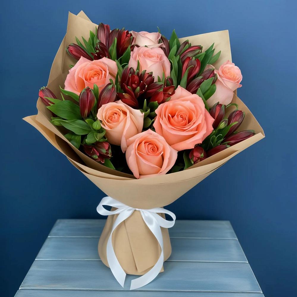 Букет цветов из: Розы и Альстромерии в Южном Краснодарского края