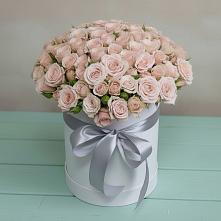 Цветочная композиция из Розы в шляпной коробке в Южном Краснодарского края