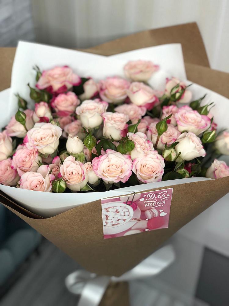 Букет цветов из: Розы в Южном Краснодарского края