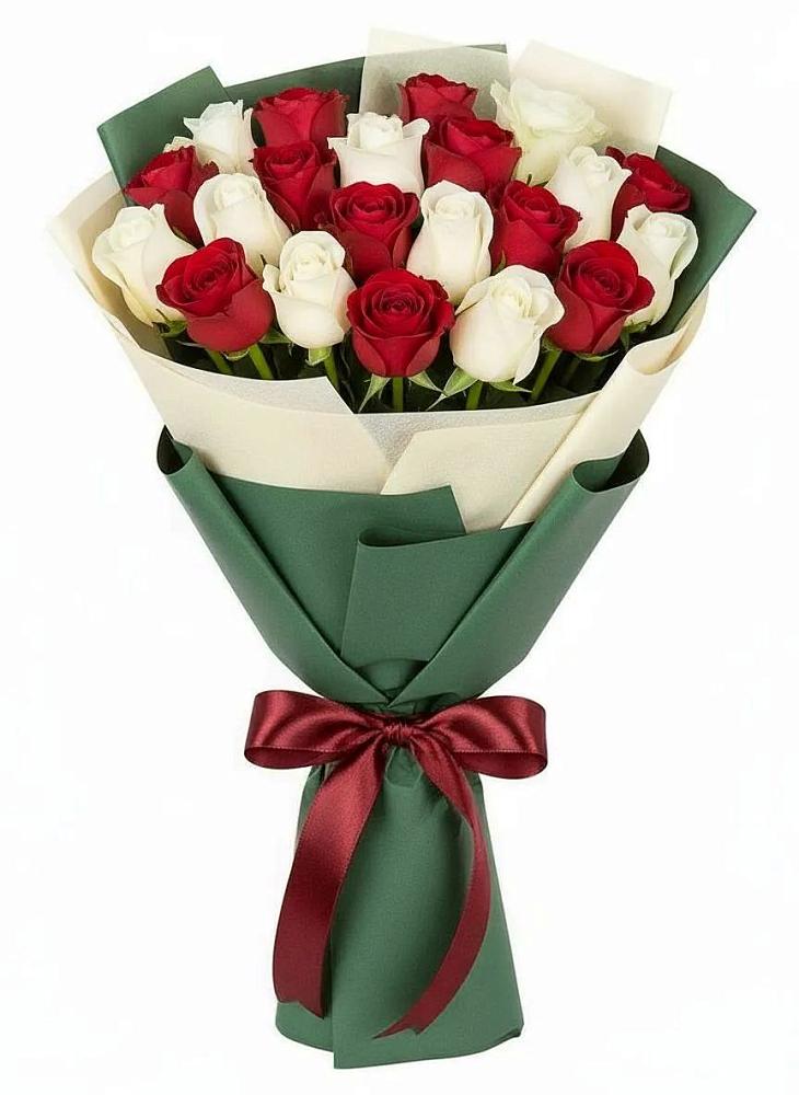 Букет Микс из красных и белых роз в Южном Краснодарского края