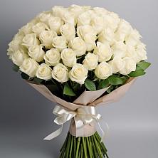 Букет 101 беля роза Белоснежка в Южном Краснодарского края