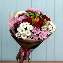 Букет цветов из:  Розы, Хризантемы и Альстромерии в Южном Краснодарского края