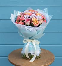 Букет цветов из:  Хризантемы и Розы в Южном Краснодарского края