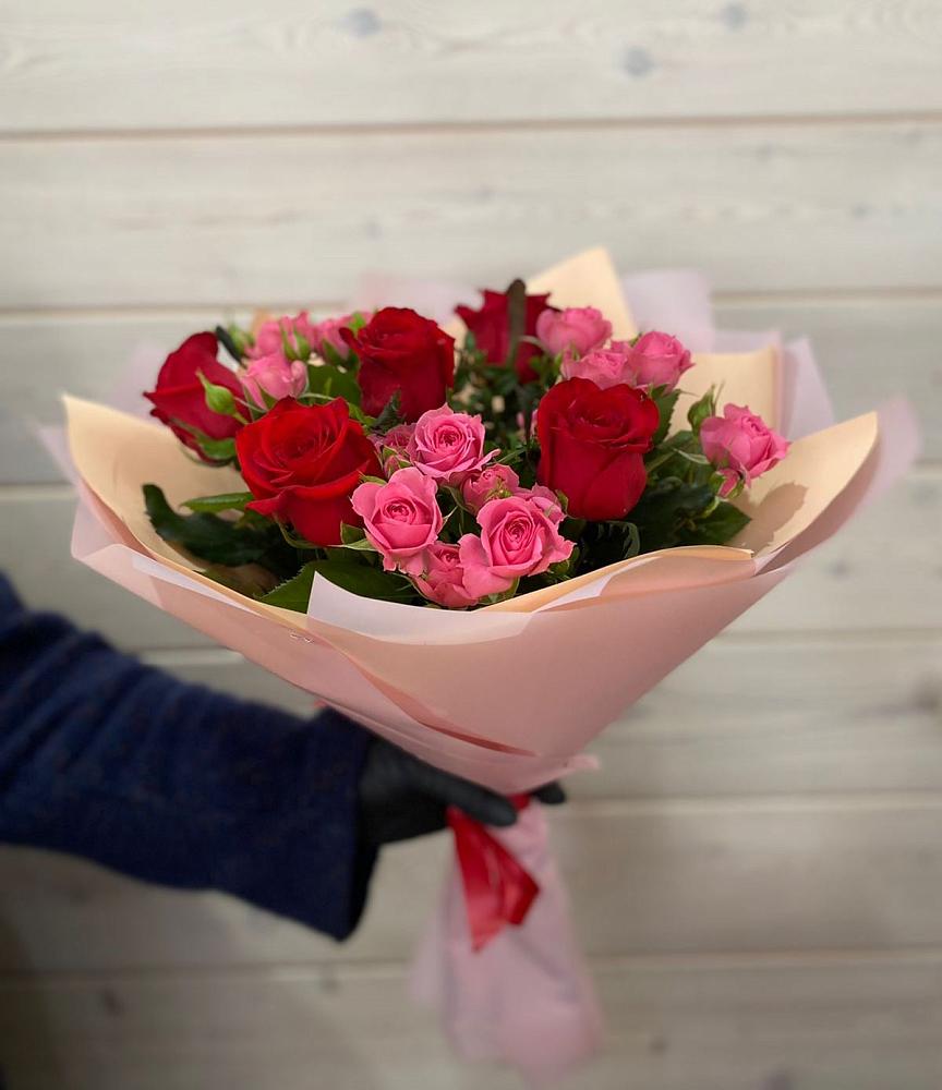 Букет цветов из: Розы в Южном Краснодарского края