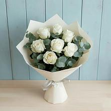 Букет Белые розы в Эвкалипте в Южном Краснодарского края
