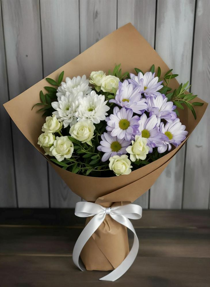 Букет цветов из: Хризантемы и Розы в Южном Краснодарского края