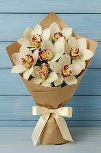 Букет цветов из:  Орхидеи и Розы в Южном Краснодарского края